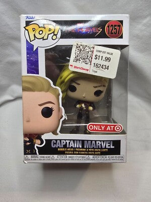 Funko POP Captain Marvel Exclusive Vinyl Figure