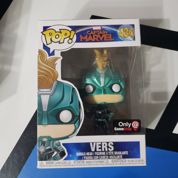 Funko POP Captain Marvel Exclusive Vinyl Figure